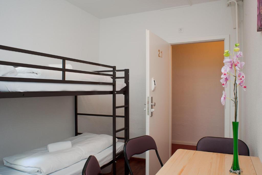 Alexanderplatz Accommodations Appartement *
