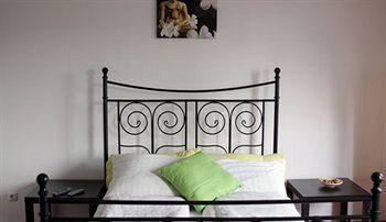 Alexanderplatz Accommodations Appartement *