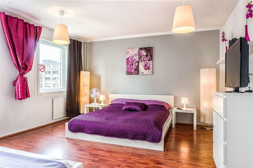 Appartement Alexanderplatz Accommodations