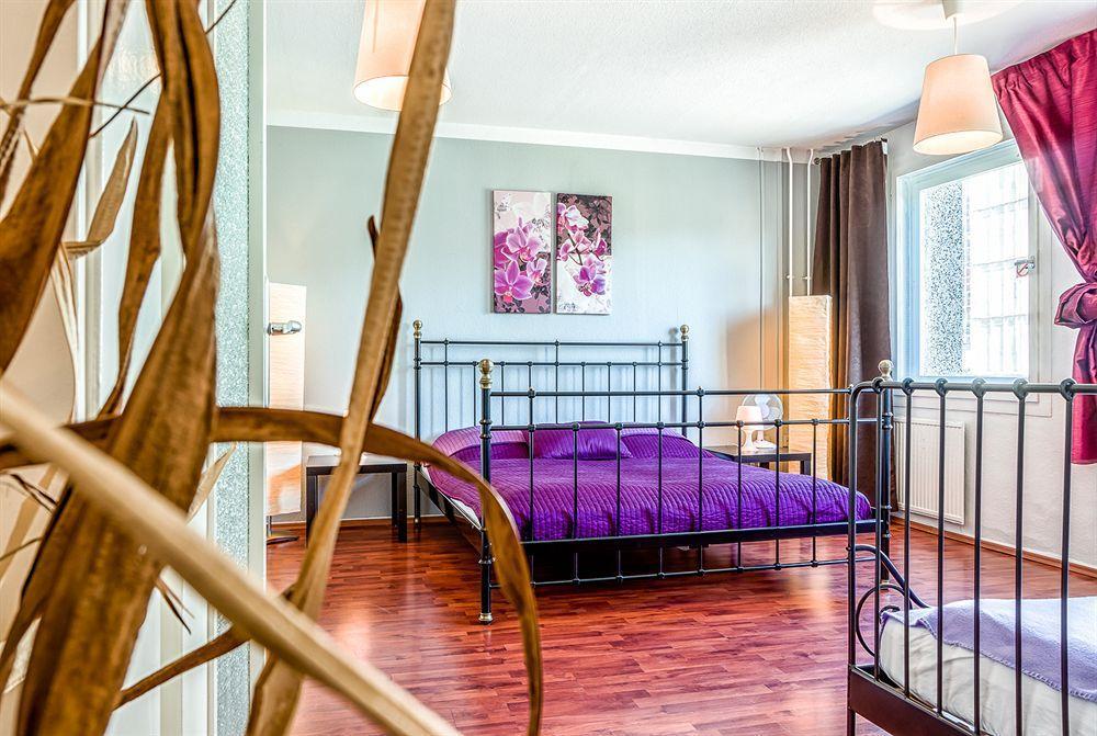 Appartement Alexanderplatz Accommodations Berlijn