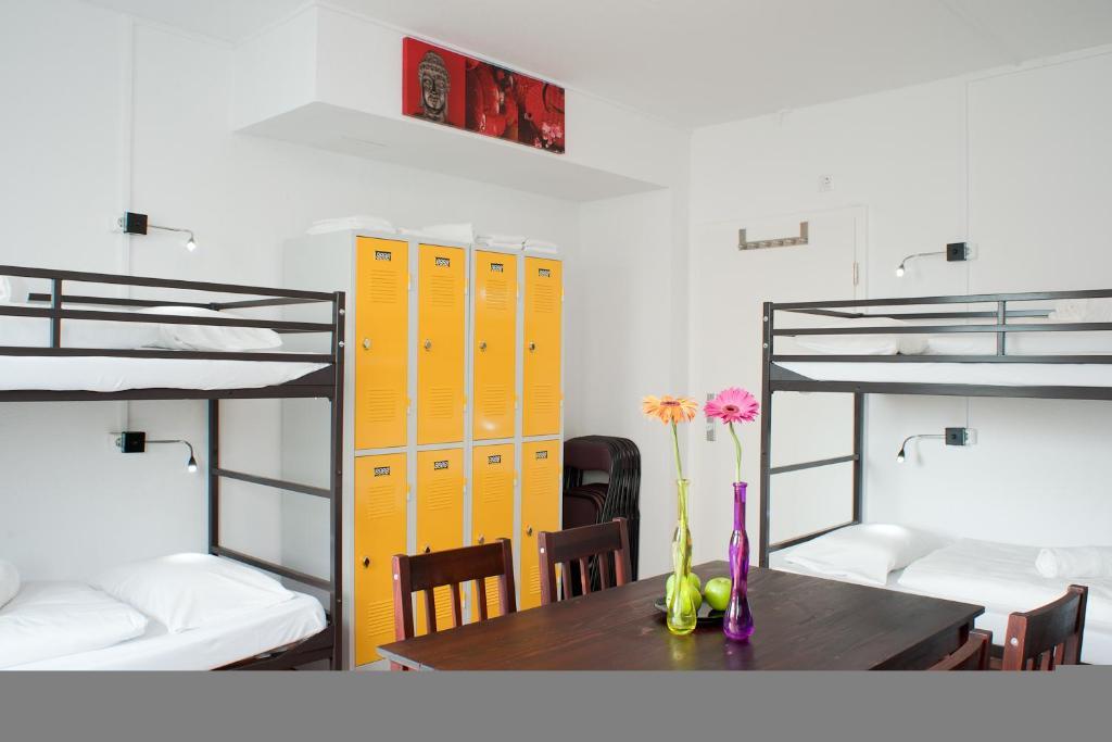 Appartement Alexanderplatz Accommodations *